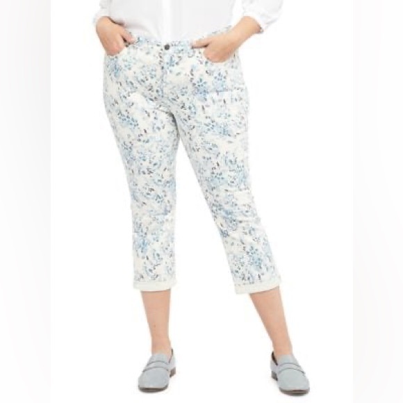 Nydj Vault Women's Chloe Capri Jeans in Frosted Willow Vanilla size 16  $89 msrp - Picture 10 of 10